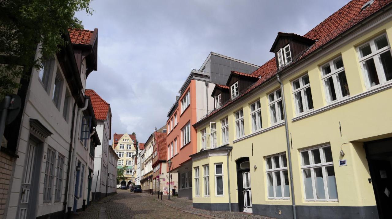Kapitainskoje Direkt Am Hafen Flensburgs Apartment Exterior photo
